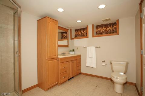 237 High St, Nutley, NJ 07110 photo 21