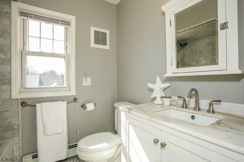 237 High St, Nutley, NJ 07110 photo 17