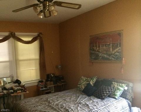 79 Terhune Ave, Passaic, NJ 07055 photo 5
