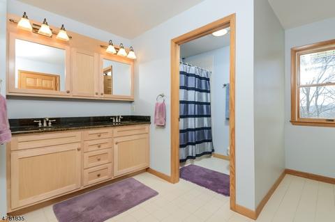 420 Pine Stone Dr, Hampton, NJ 08827 photo 17