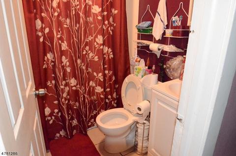 652 W Front St, Plainfield, NJ 07063 photo 10