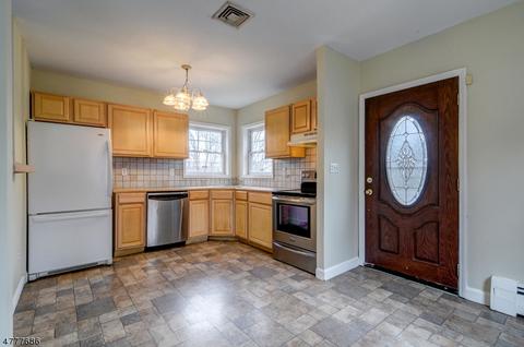 60 Brooklyn Rd, Stanhope, NJ 07874 photo 5