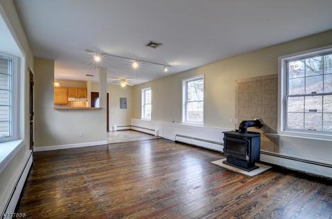 60 Brooklyn Rd, Stanhope, NJ 07874 photo 7