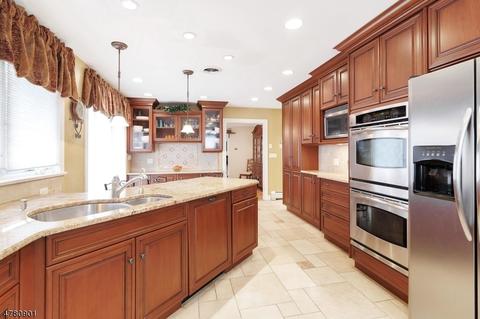 110 Herrick Rd, Wayne, NJ 07470 photo 10