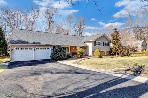 110 Herrick Rd, Wayne, NJ 07470 photo 2
