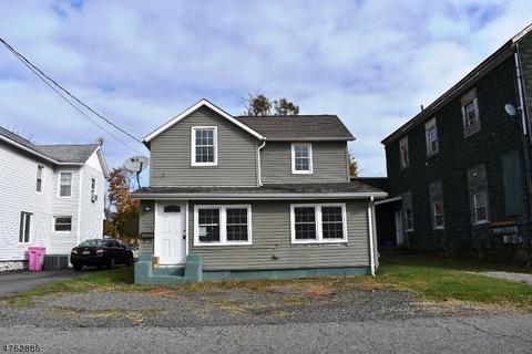 111 Maple Ave, Hackettstown, NJ 07840 photo 1