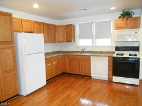 120 Jackson St, Haskell, NJ 07420 photo 3