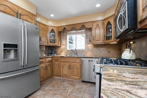 70 Baltusrol Rd, Summit, NJ 07901 photo 8