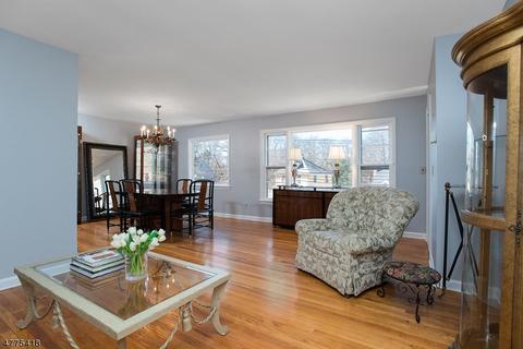 70 Baltusrol Rd, Summit, NJ 07901 photo 4