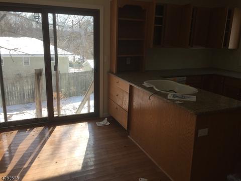 30 Vasa Dr, Hackettstown, NJ 07840 photo 8