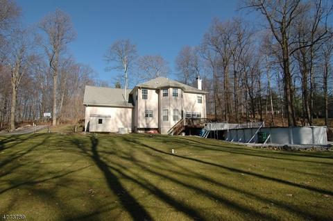 5 Michael Dr, Hackettstown, NJ 07840 photo 3