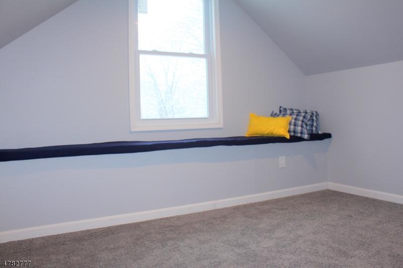  48 Pequest Rd, Oxford Twp., NJ 07863 photo 16