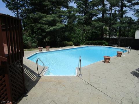 7 Woods End Ct, Wayne, NJ 07470 photo 20