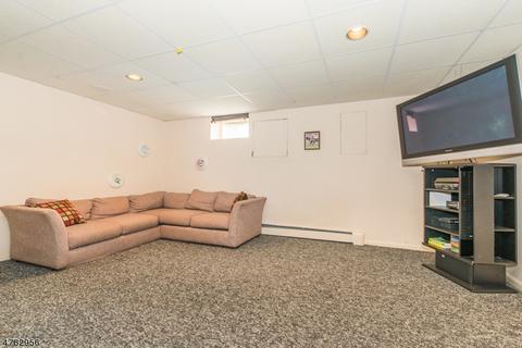 7 Woods End Ct, Wayne, NJ 07470 photo 16