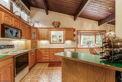 743 Indian Rd, Wayne, NJ 07470 photo 9
