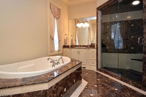33 Cameron Rd, Saddle River, NJ 07458 photo 12