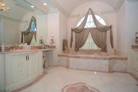 33 Cameron Rd, Saddle River, NJ 07458 photo 16