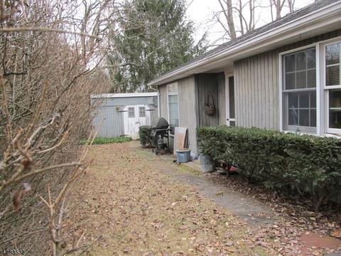 25 Toquet St, Haskell, NJ 07420 photo 12