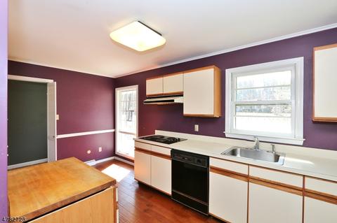 19 Colonial Rd, Brookside, NJ 07926 photo 6