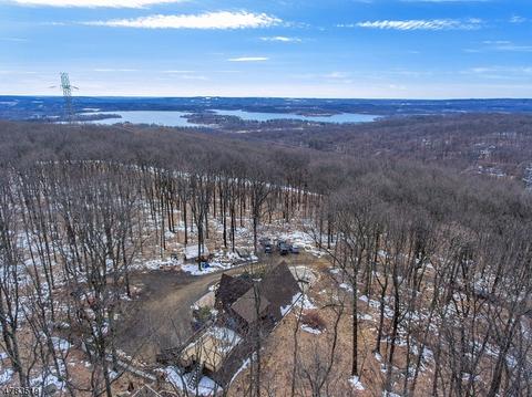 6 Boulder Dr, Clinton, NJ 08809 photo 3