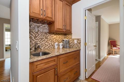 12 Barnstable Rd, Berkeley Heights, NJ 07922 photo 9
