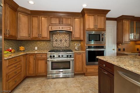 12 Barnstable Rd, Berkeley Heights, NJ 07922 photo 10