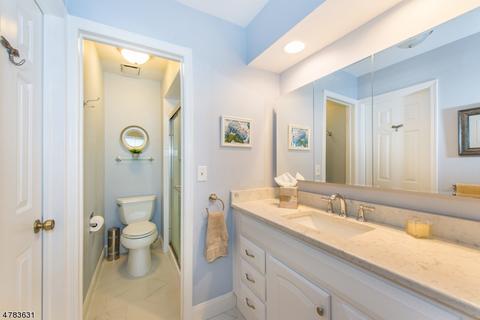 116 Bunker Hill Rd, Wayne, NJ 07470 photo 11