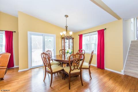 116 Bunker Hill Rd, Wayne, NJ 07470 photo 5