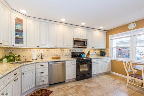 116 Bunker Hill Rd, Wayne, NJ 07470 photo 7