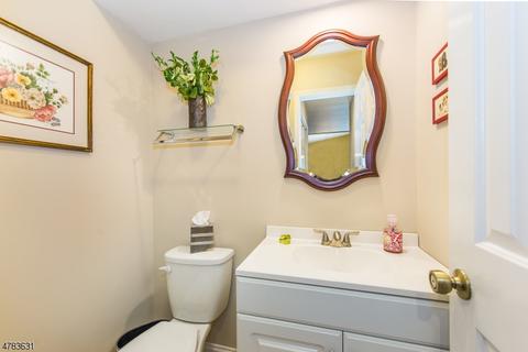 116 Bunker Hill Rd, Wayne, NJ 07470 photo 16