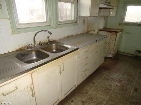 20 Ransome Pl, Plainfield, NJ 07063 photo 9