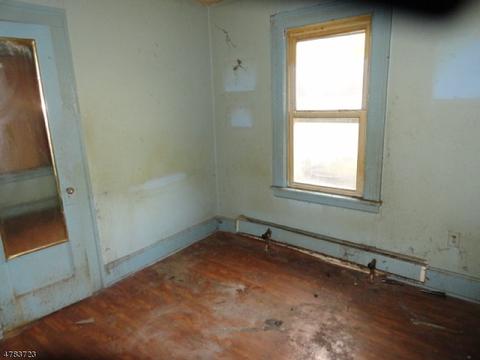 20 Ransome Pl, Plainfield, NJ 07063 photo 14
