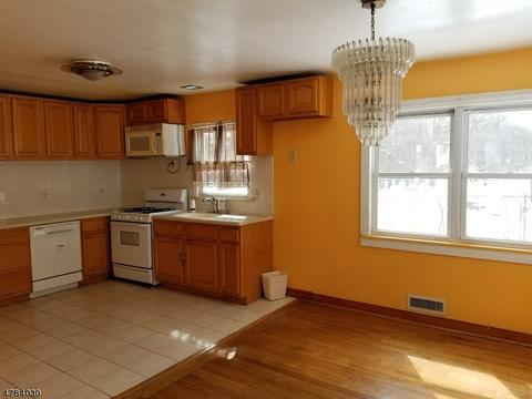 55 Diven St, Springfield, NJ 07081 photo 2