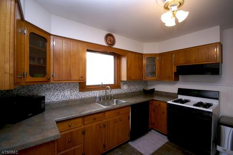 118 Linden Rd, Wayne, NJ 07470 photo 9