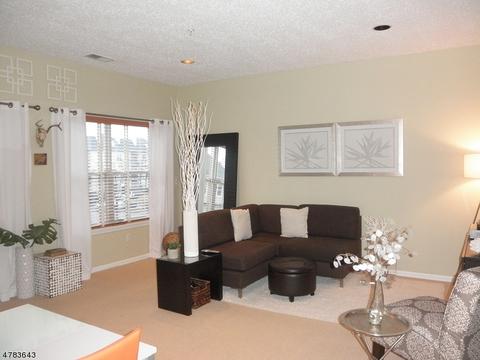 1205 Brittany Dr, Wayne, NJ 07470 photo 3