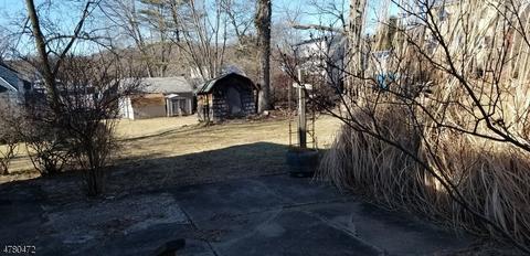 411 E Mcfarlan St, Dover, NJ 07801 photo 2