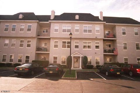 1212 Brittany Dr, Wayne, NJ 07470 photo 8