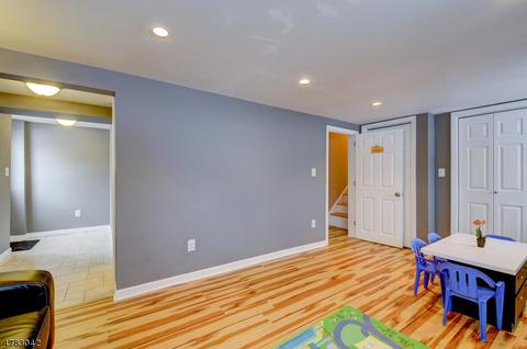 21 Taylor St, Dover, NJ 07801 photo 18