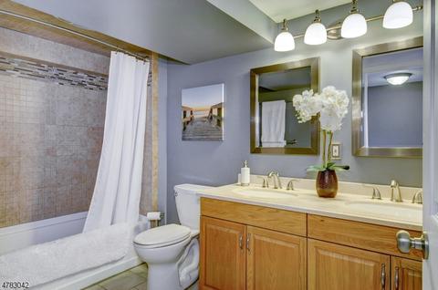 21 Taylor St, Dover, NJ 07801 photo 19