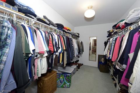 36 Holyoke Rd, Wayne, NJ 07470 photo 18