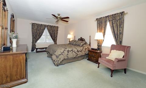 36 Holyoke Rd, Wayne, NJ 07470 photo 19