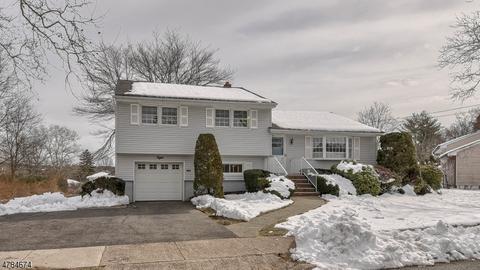8 Swan Ter, Wayne, NJ 07470 photo 1