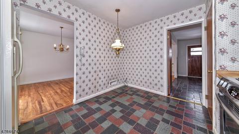 8 Swan Ter, Wayne, NJ 07470 photo 14