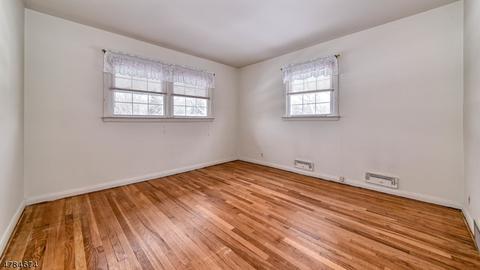 8 Swan Ter, Wayne, NJ 07470 photo 17