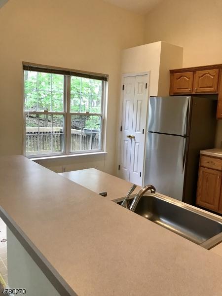 97 Rock Rd, Wayne, NJ 07470 photo 6