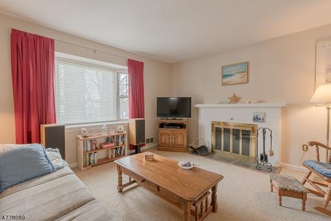 5 Beechwood Dr, Wayne, NJ 07470 photo 10