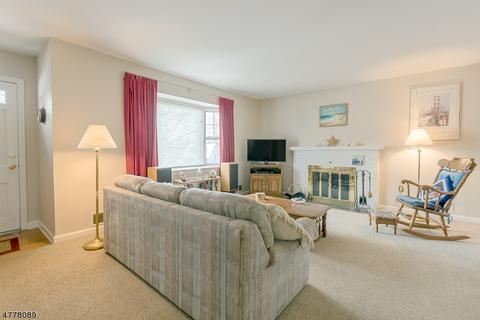 5 Beechwood Dr, Wayne, NJ 07470 photo 8