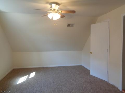 716 Summit Rd, Union, NJ 07083 photo 14