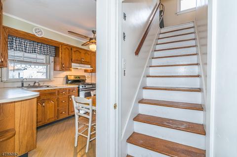 701 Summit Rd, Union, NJ 07083 photo 18