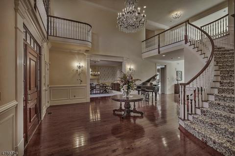 5 Roconan Dr, Mendham, NJ 07945 photo 3